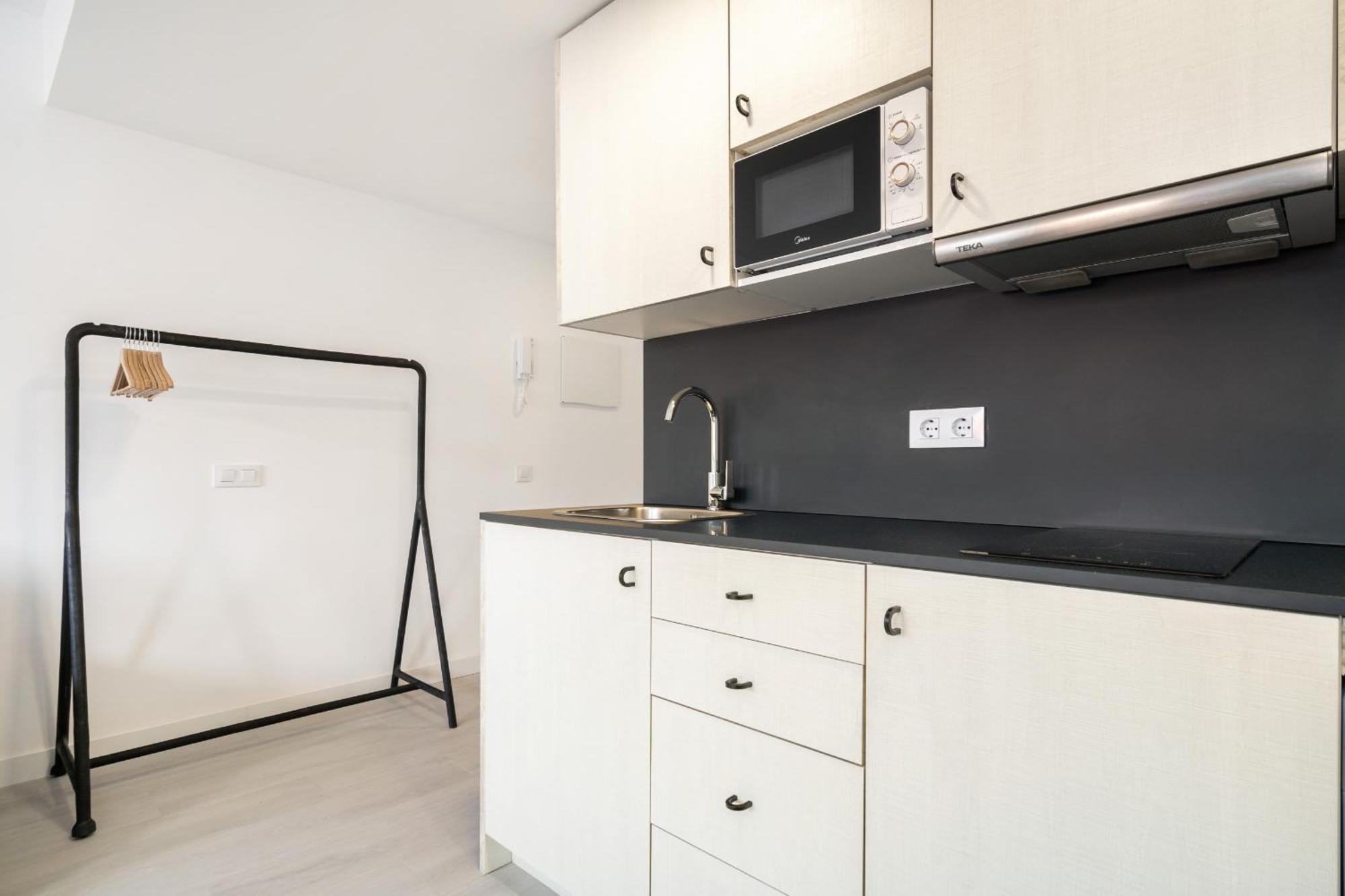 Madriver Apartamentos Reformados Con Parking Gratuito Exterior foto