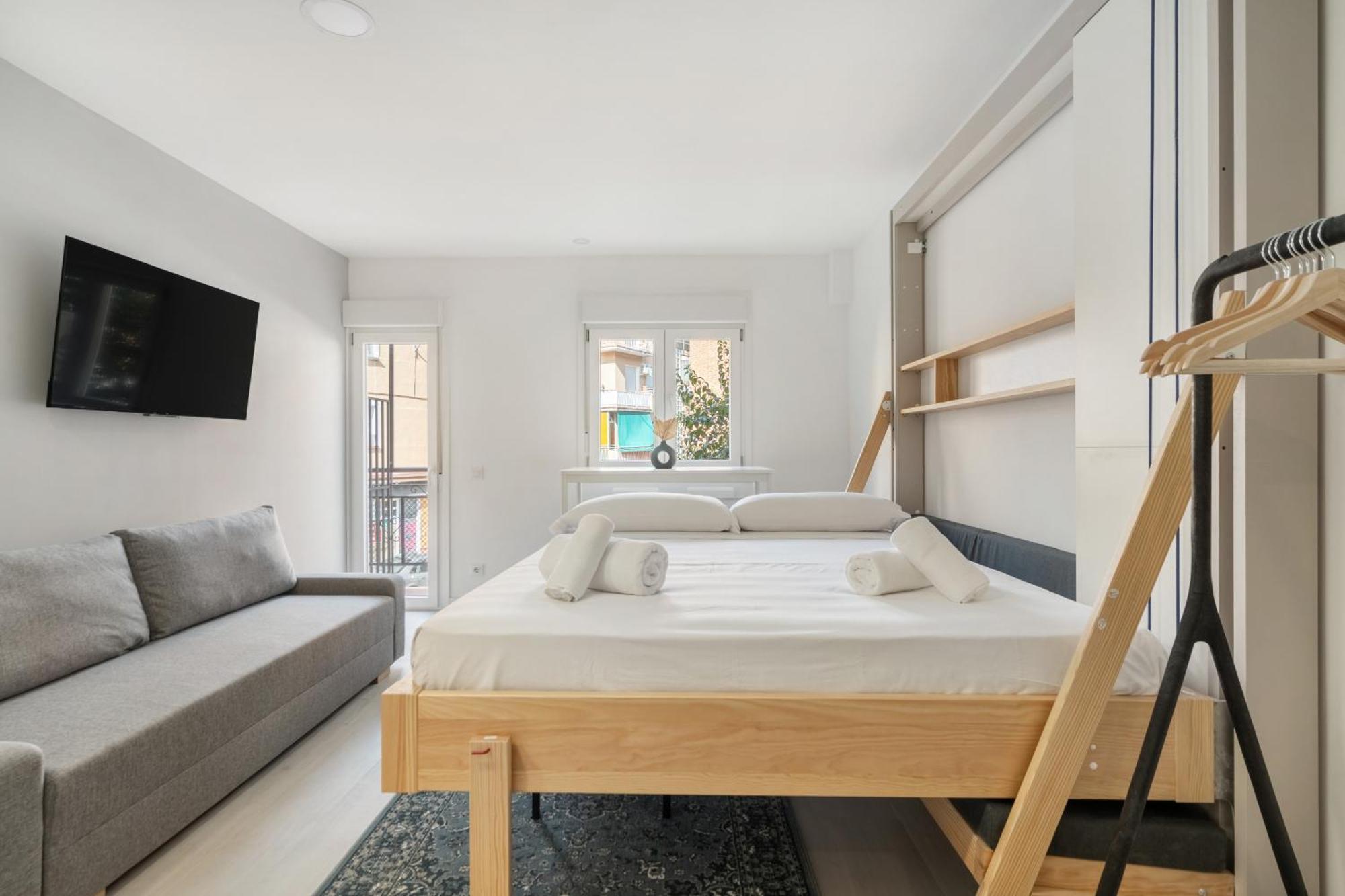 Madriver Apartamentos Reformados Con Parking Gratuito Exterior foto