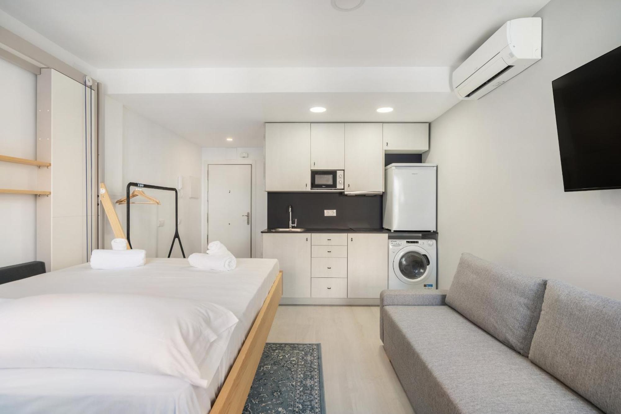 Madriver Apartamentos Reformados Con Parking Gratuito Exterior foto