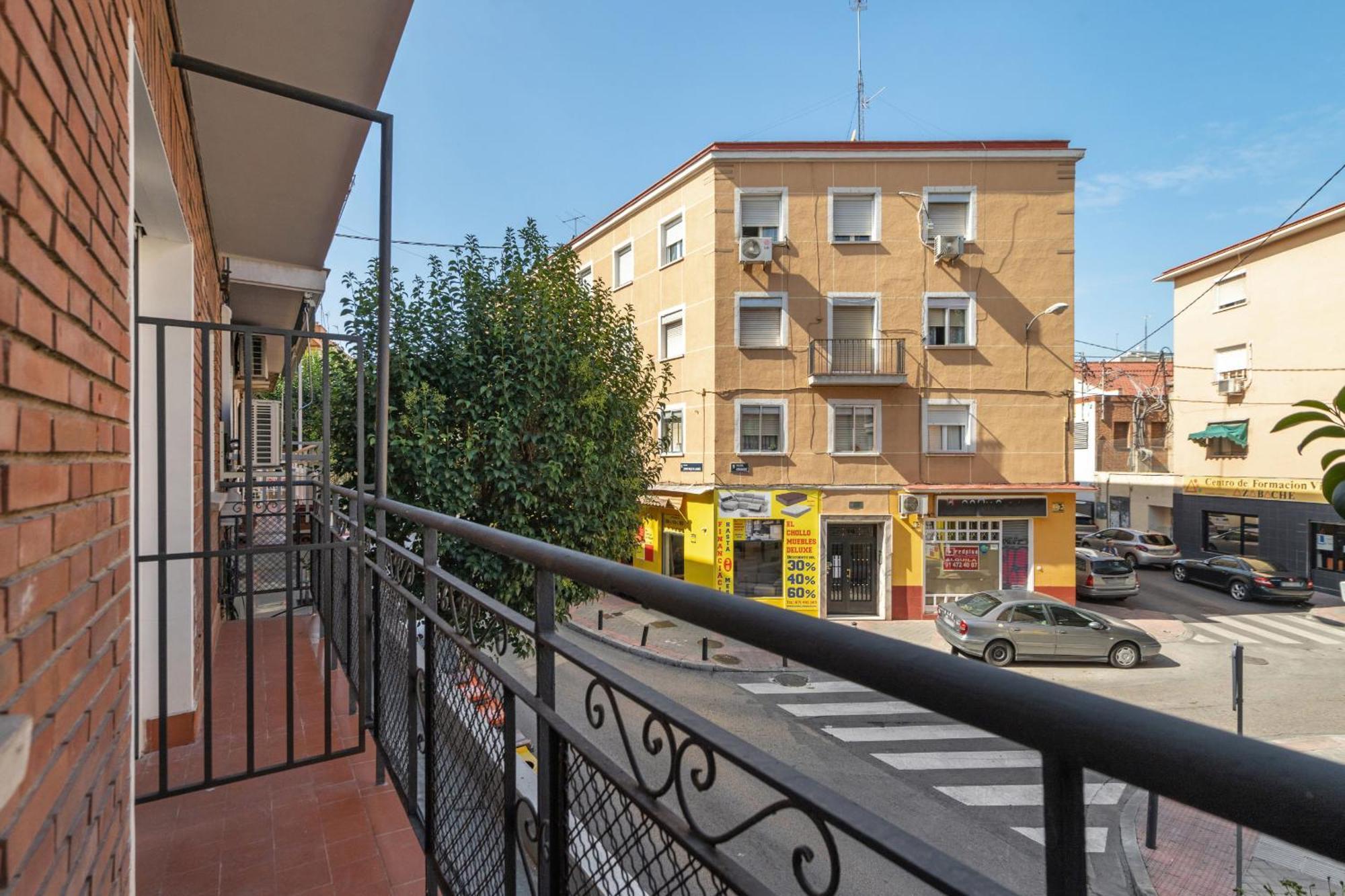 Madriver Apartamentos Reformados Con Parking Gratuito Exterior foto